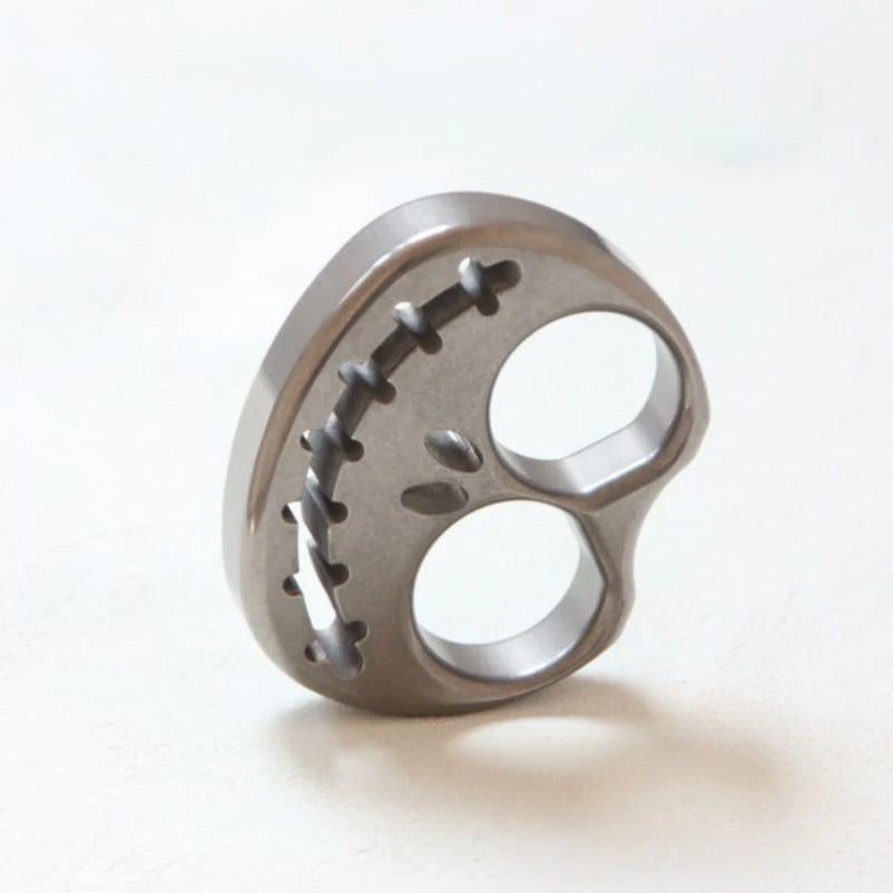 Pumpkin Style TC4 Titanium Knuckle Duster Self-Defense