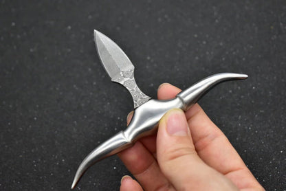 Spiked Damascus Steel Bullhead Knife for Collectors
