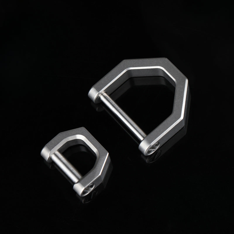 Outdoor Titanium Keychain with Horseshoe D-Lock Buckle