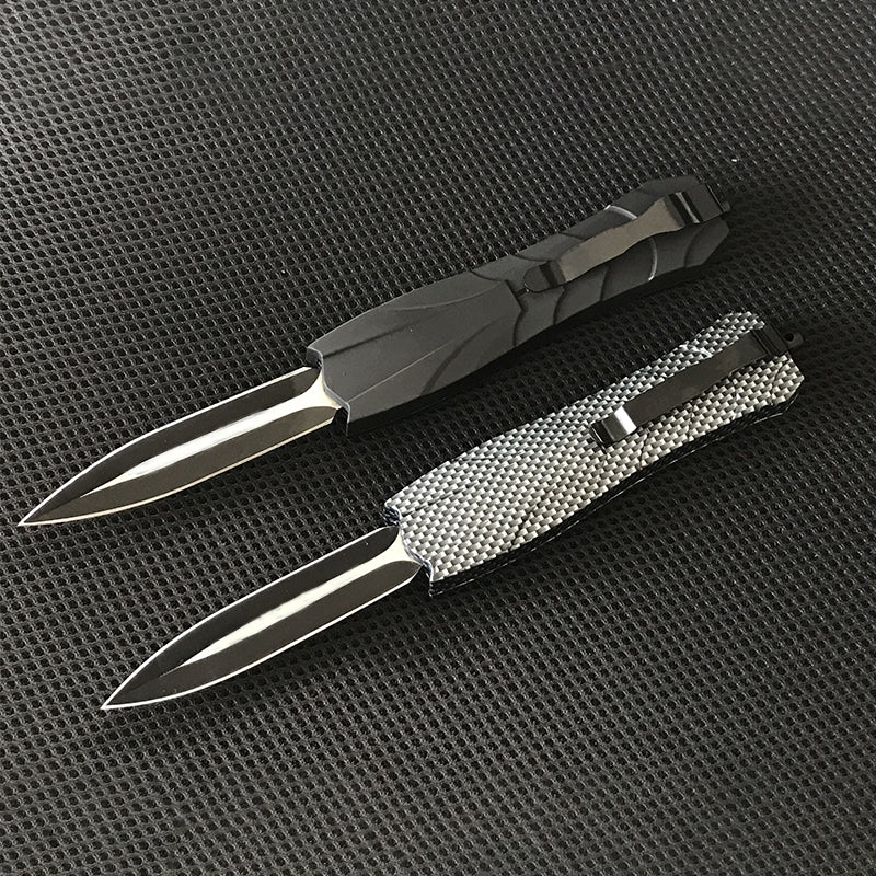 Tactical Pocket Knife Made of Durable Steel