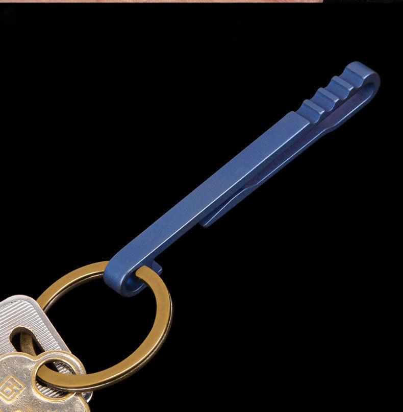 SwiftClip Titanium Key Ring for Efficient Car Key Storage