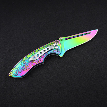 Portable Outdoor Blade with Patterned Design and Survival Multitool Function