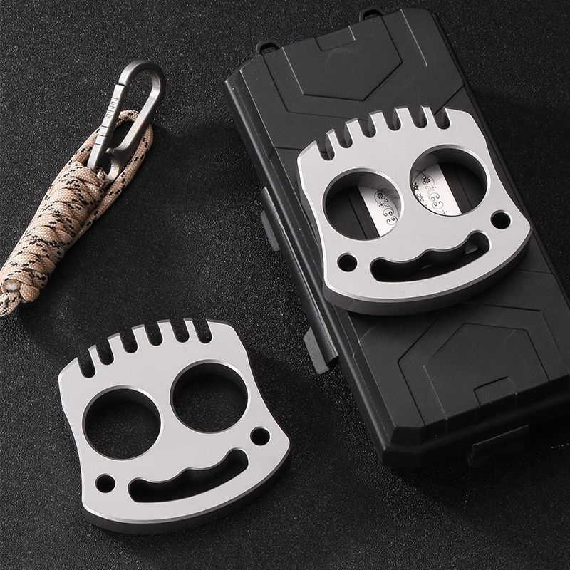 Smile Steel Knuckle Duster Multifunctional Self-Defense Window Breaker EDC Tool