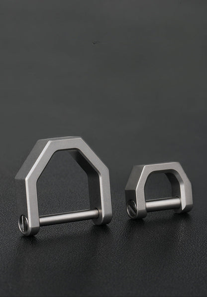 Outdoor Titanium Keychain with Horseshoe D-Lock Buckle