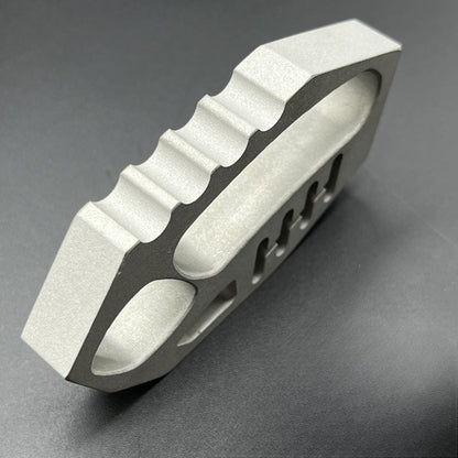 Stainless Fishbone Defense Knuckle Duster Gear