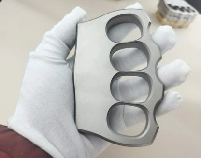 SturdyGuard Impact-Resistant Knuckle Duster with Window Shattering Feature