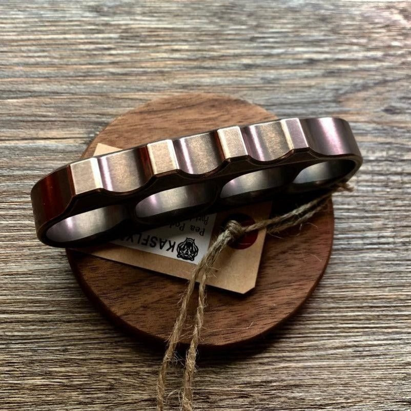 Tough and Resilient Knuckle Duster for Everyday Carry Protection