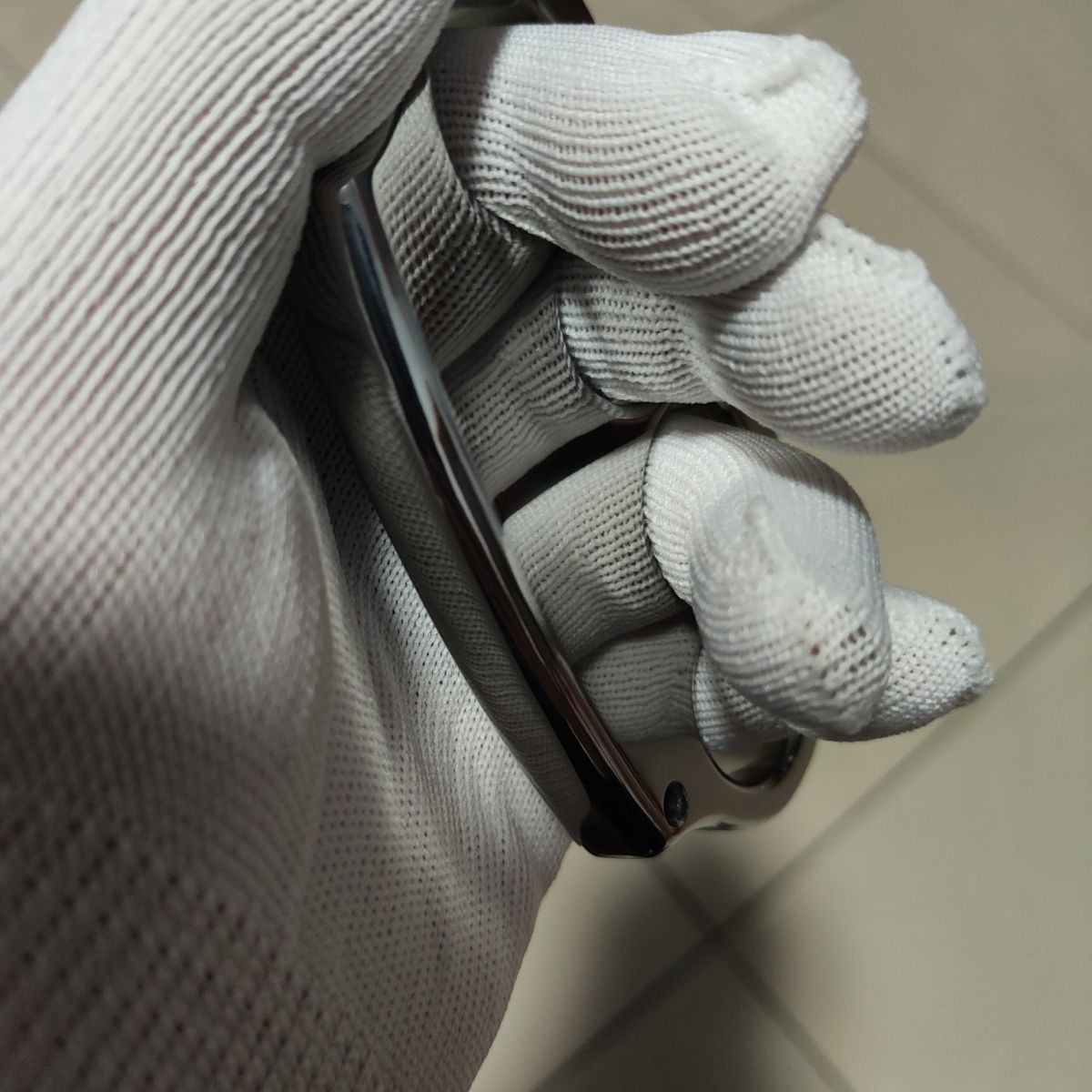 Robust Knuckle Duster Self-Defense Tool for Daily Carry and Protection
