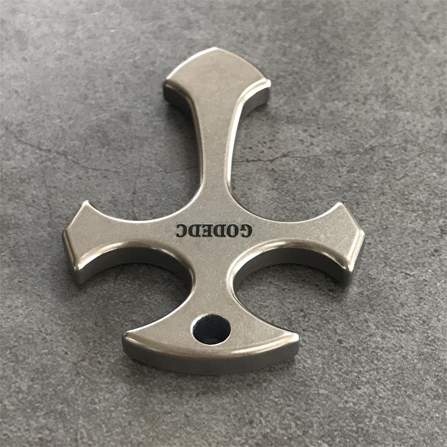GODEDC Titanium Tactical Cross Knuckle Necklace Stylish Defense Gear