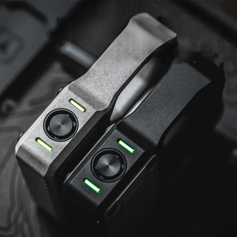 Aluminum Sci-Fi Knuckle Duster Tactical Finger Light Tool