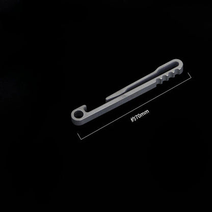 SwiftClip Titanium Key Ring for Efficient Car Key Storage