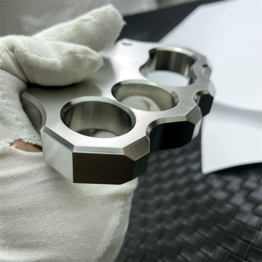 Solid Steel Knuckle Duster Outdoor Security and Personal Defense Tool