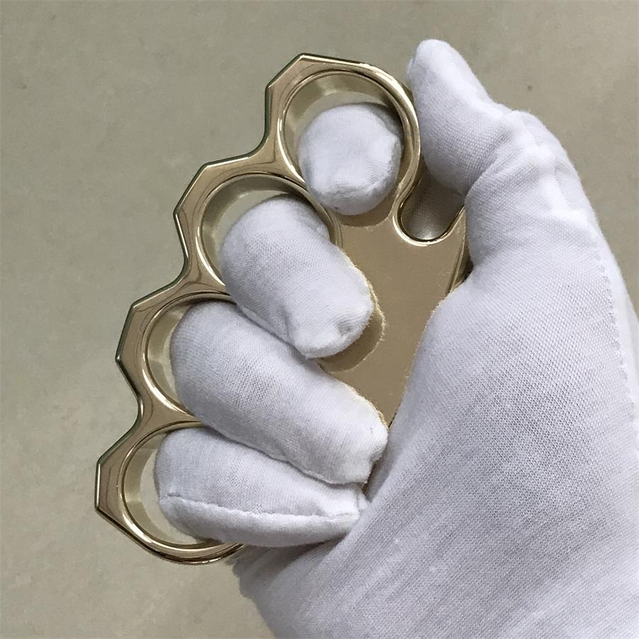 The King Mirror Polished Brass Knuckle Duster in Classic Design