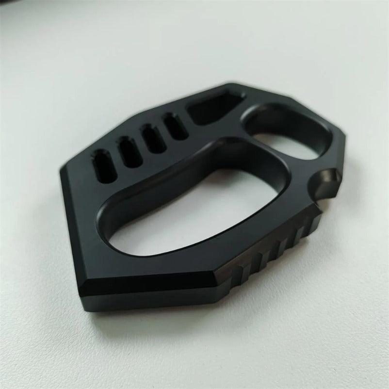 Non-Metallic Knuckle Duster Compact Tool for Window Breaking and Self-Defense