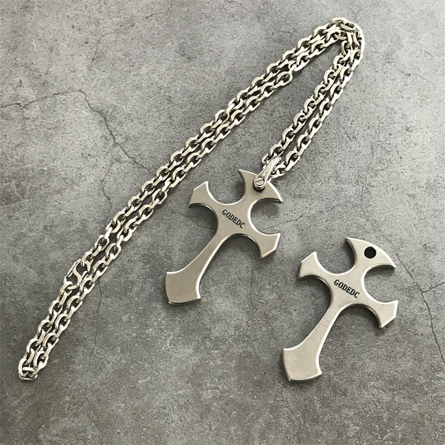 GODEDC Titanium Tactical Cross Knuckle Necklace Stylish Defense Gear
