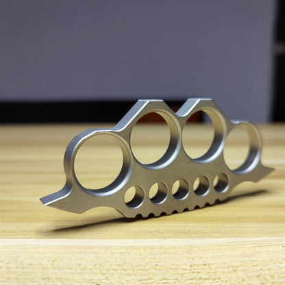 TitanSurvivor Tactical Knuckle Duster for Outdoor Defense