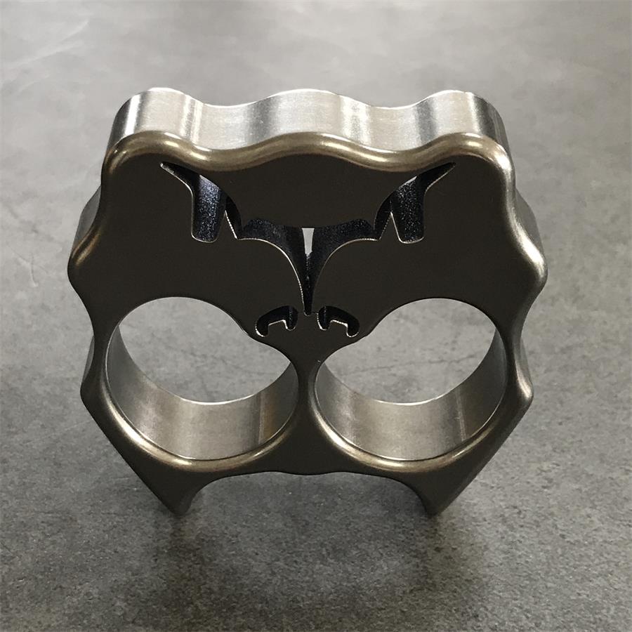 Premium TC21 Titanium Alloy Dog-Shaped Knuckle Duste