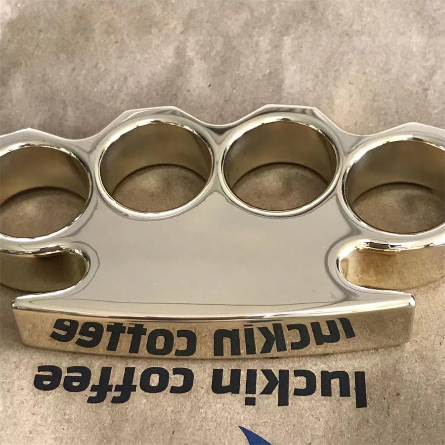 The King Mirror Polished Brass Knuckle Duster in Classic Design