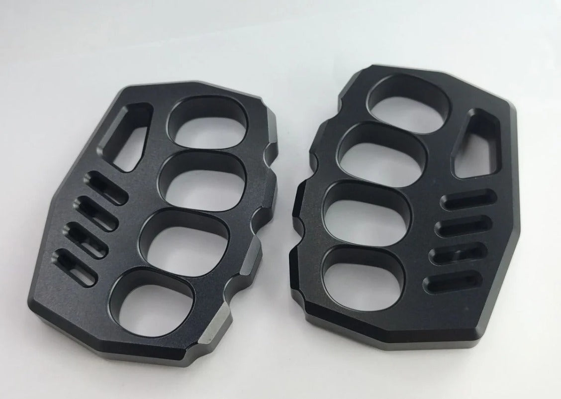 Reliable Knuckle Duster for Emergency Defense and Protection