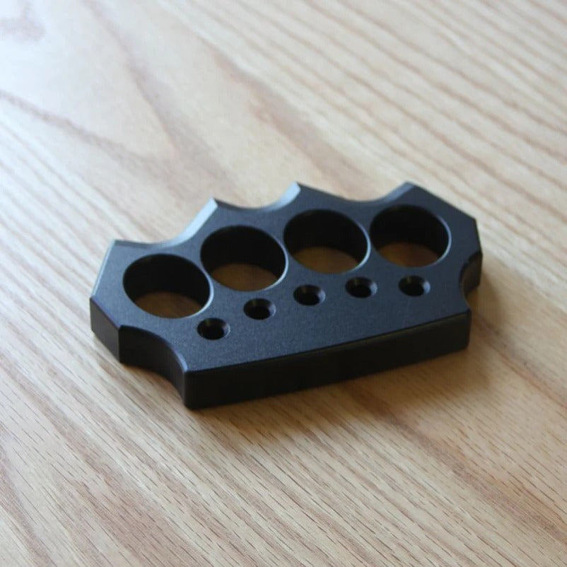 Heavy-Duty Aluminum Knuckle Duster Portable Emergency Tool