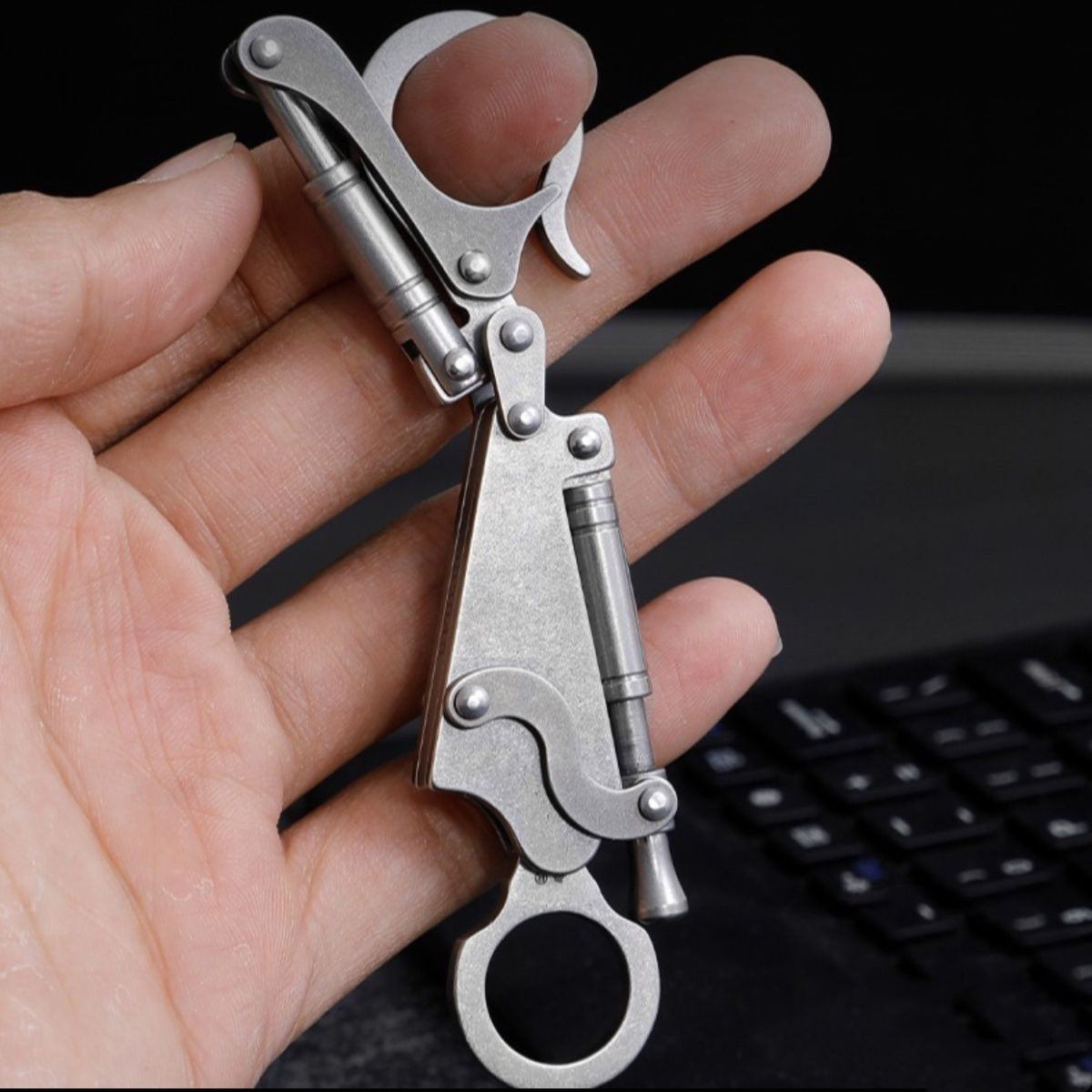 Pocket Blade Keychain with High Rebound for EDC and Personal Defense
