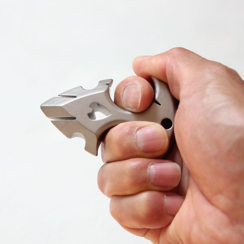 TC21 Titanium Knuckle Duster for Tactical Boxing and Personal Protection