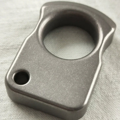 Single Finger Knuckle Duster Camp EDC Night Runner