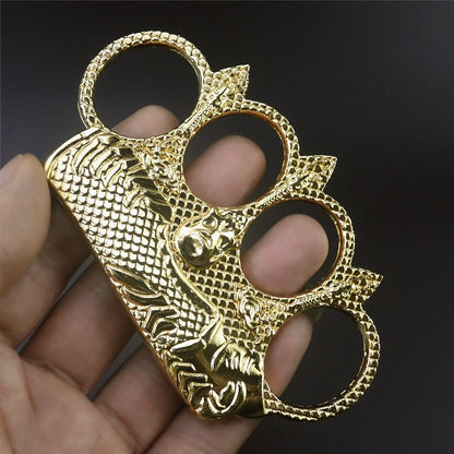 Neptune-Inspired Knuckle Duster for Travel Safety and Protection