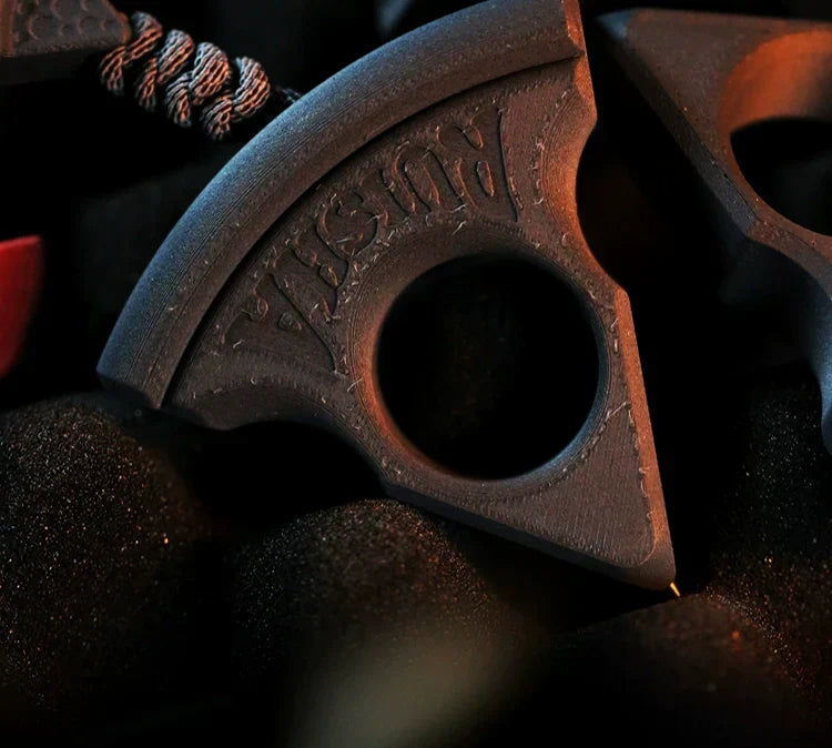 Multi-material Pizza Knuckle Duster Modeling EDC Tool