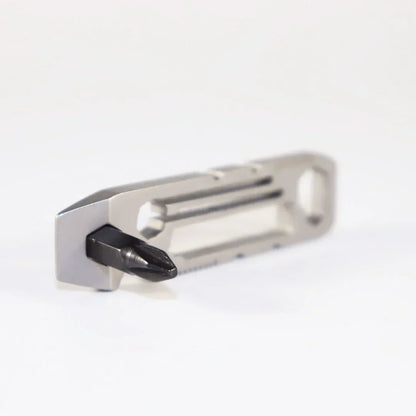 Multifunctional Urban Tool for Everyday Utility Tasks