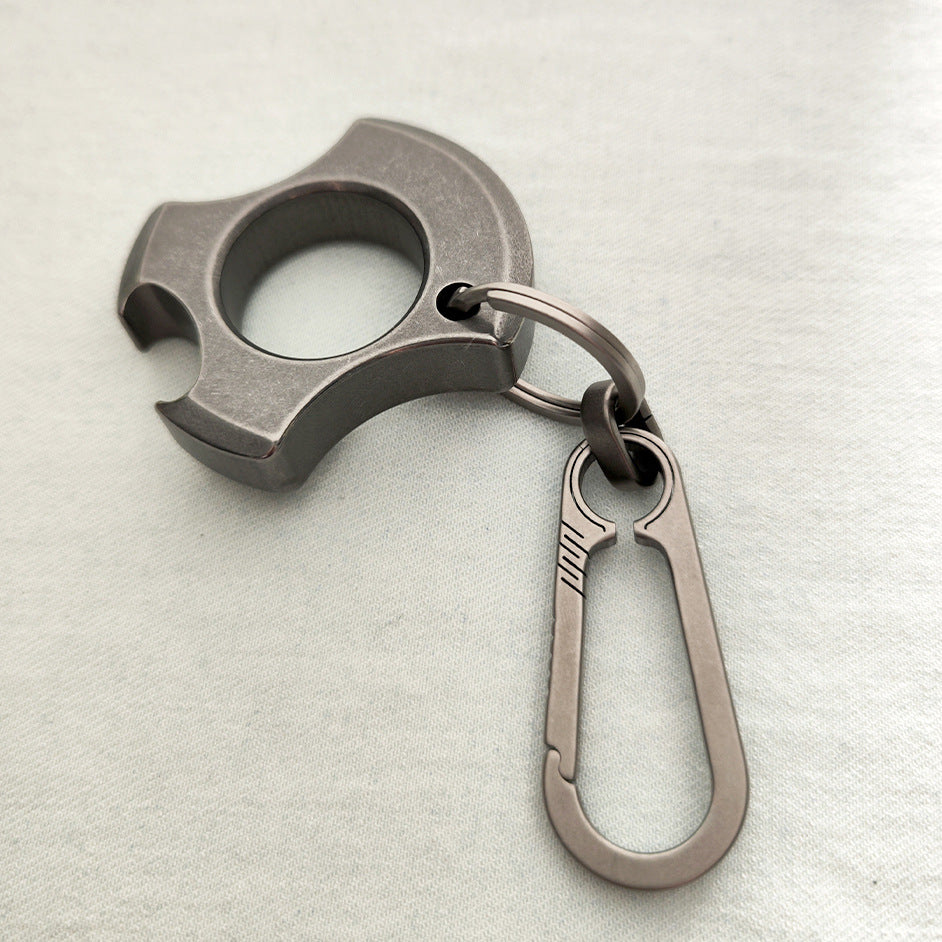 Single Finger Titanium TC21 EDC Knuckle Keychain Tool for Self Protection