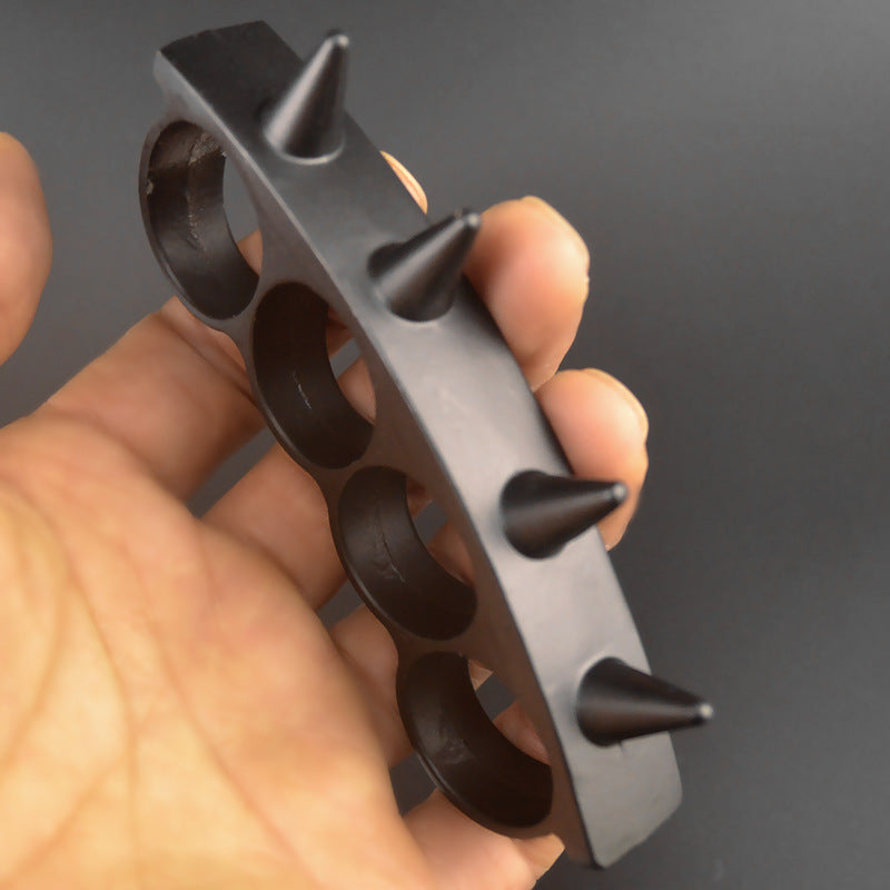 FingerGuard Tactical Knuckle Duster and Window Shattering Defense Tool