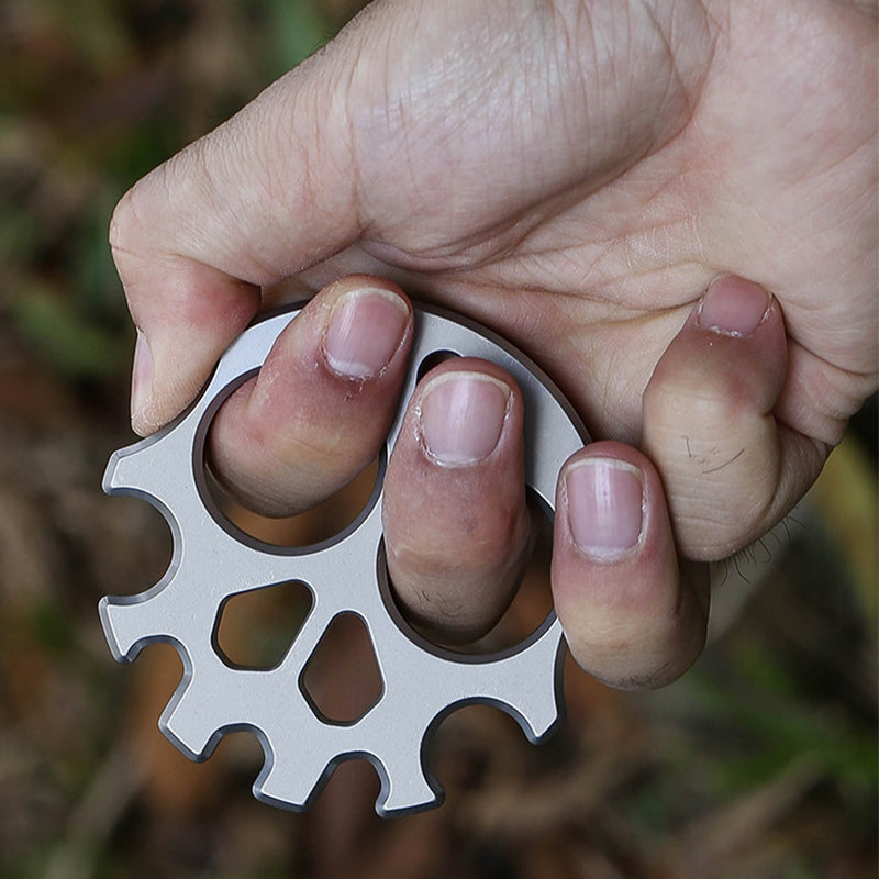 Skull MultiFunc Knuckle Duster Window Breaker