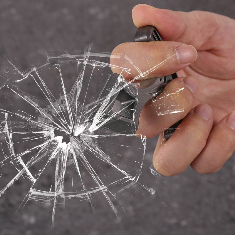 Protective Knuckle Duster for Outdoor Self-defense and Emergency Window Breaking