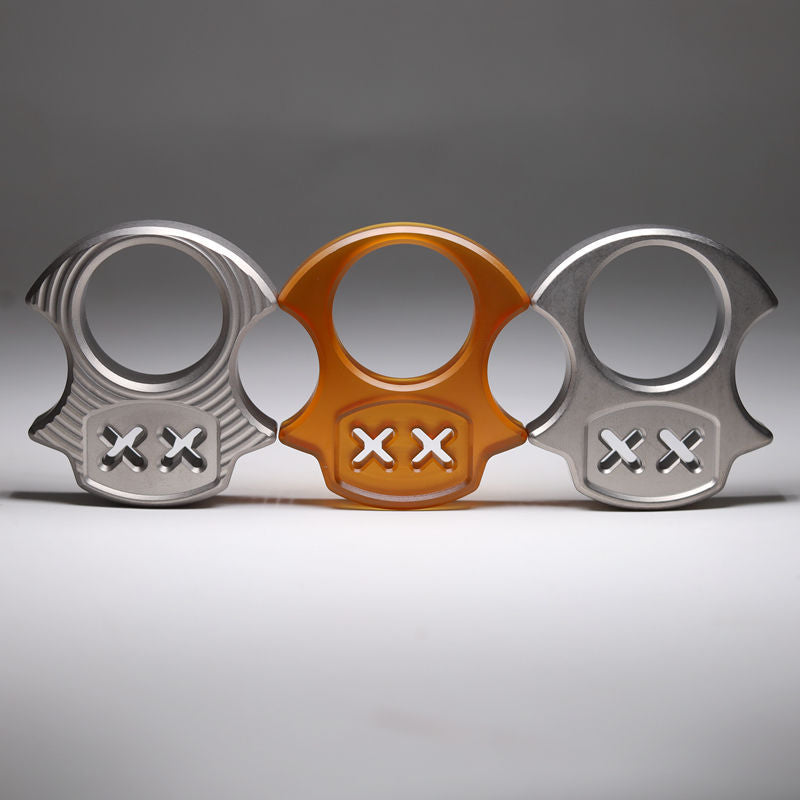 Mini Knuckle Duster for Everyday Carry and Self-Defense