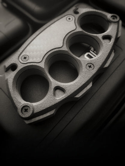 Carbon Fiber Tiger Claw Knuckle Protector Duster