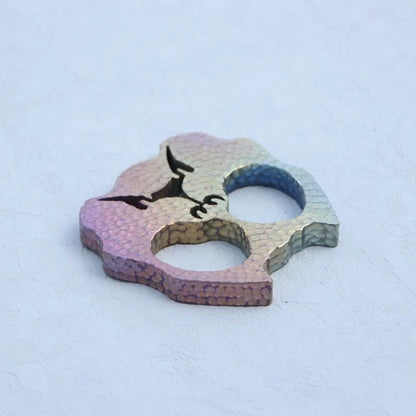 Dog Head Style Titanium Knuckle Duster Personal Defense Tool 