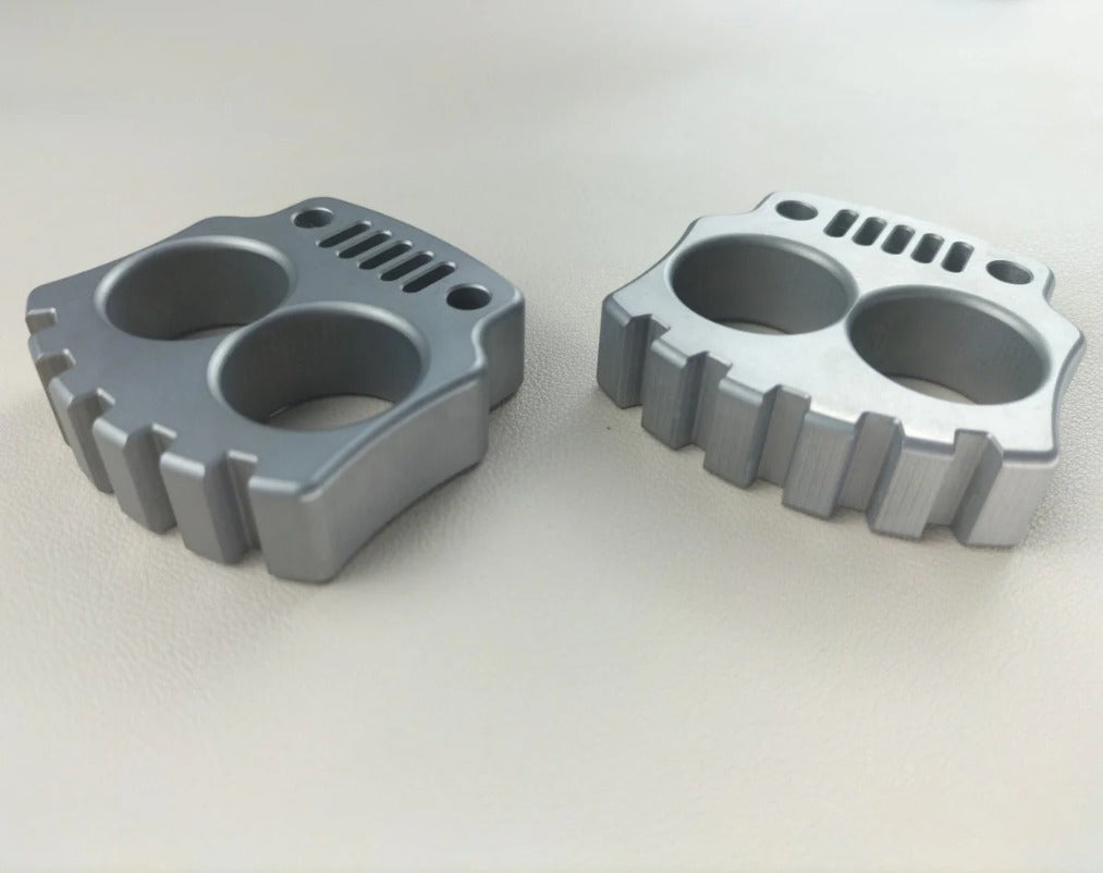 MiniGuard Multi-Tool Knuckle Duster for Window Breaking