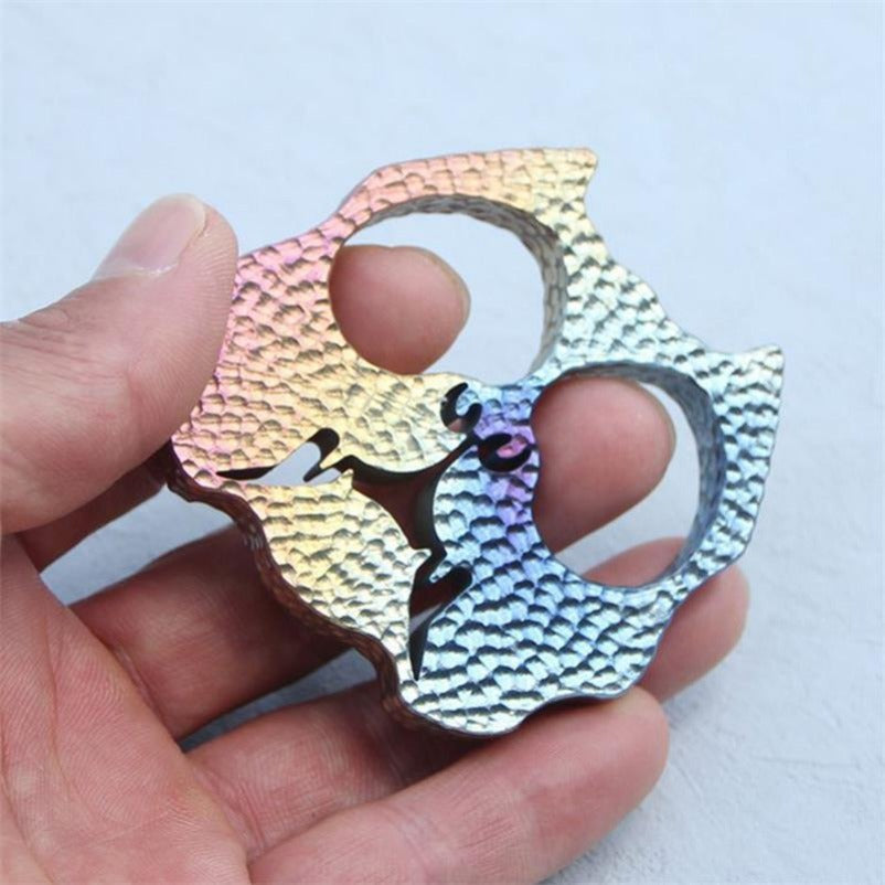 Dog Head Style Titanium Knuckle Duster Personal Defense Tool 