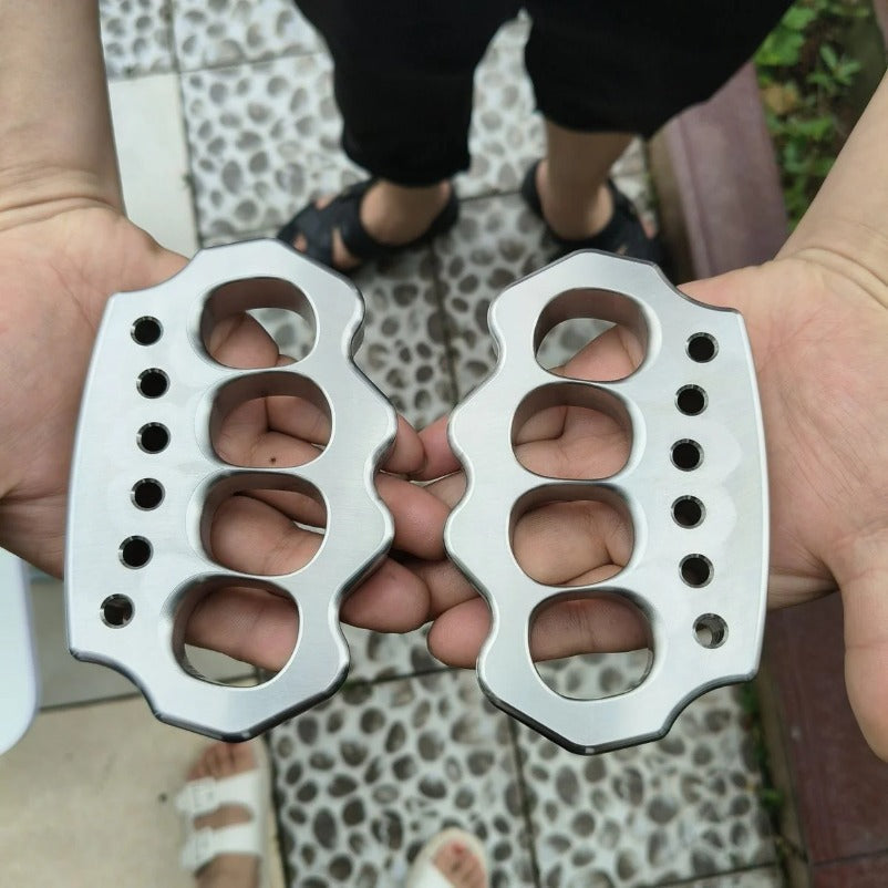 Sturdy Steel Knuckle Duster for Personal Defense