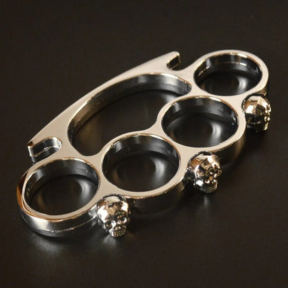 SkullGuard Protective Four-Finger Sleeve and Brass Knuckle Duster for Defense