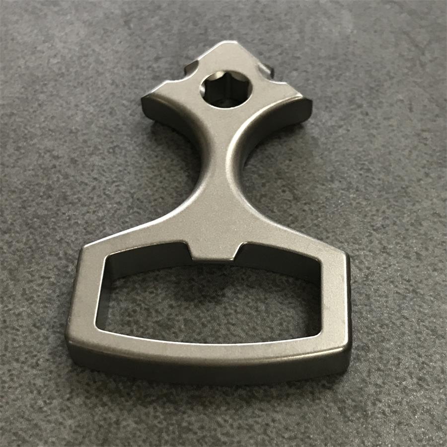 Multifunctional Crowbar Screw Broken Window Portable EDC Tool Titanium Bottle Opener