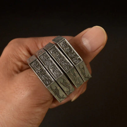 MagicGuard Collapsible Ring King with Window Breaking Tool for Defense