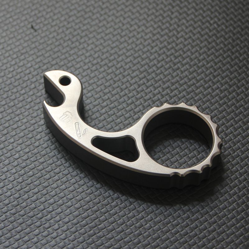 EDC Multi-Tool with Titanium Alloy Knuckle Duster Design